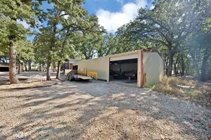 725 Greenwood Cut Off Rd, Weatherford, TX 76088 - Photo 34