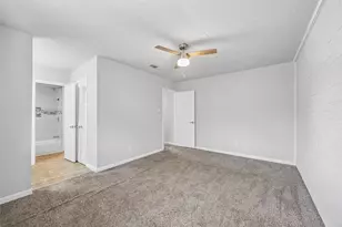 2108 Via Madonna, Carrollton, TX 75006 - Photo 22