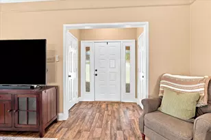 8712 Lake Country Dr, Fort Worth, TX 76179 - Photo 4
