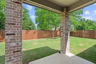2848 Acadia Dr, Corinth, TX 76210 - Photo 32