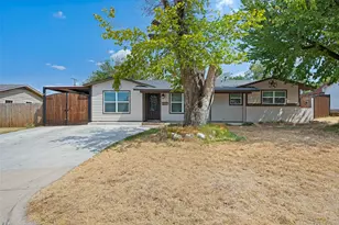3584 Regal Rd, Fort Worth, TX 76111 - Photo 1