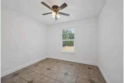 3584 Regal Road, Fort Worth, TX 76111 - Photo 10