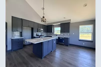 136 Hcr 2221 E, Aquilla, TX 76622 - Photo 2