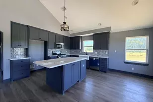 136 Hcr 2221 E, Aquilla, TX 76622 - Photo 2