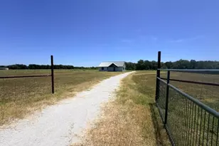 136 Hcr 2221 E, Aquilla, TX 76622 - Photo 20