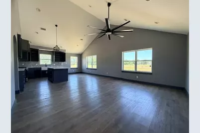 136 Hcr 2221 E, Aquilla, TX 76622 - Photo 4
