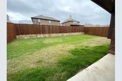 913 Foxglove Drive, Little Elm, TX 75068 - Photo 18