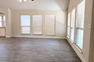 913 Foxglove Dr, Little Elm, TX 75068 - Photo 8