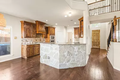 8224 Summerview Court, Fort Worth, TX 76123 - Photo 4