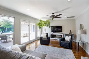 2420 Windsor Pl, Plano, TX 75075 - Photo 8