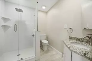 205 Short St, Canton, TX 75103 - Photo 18