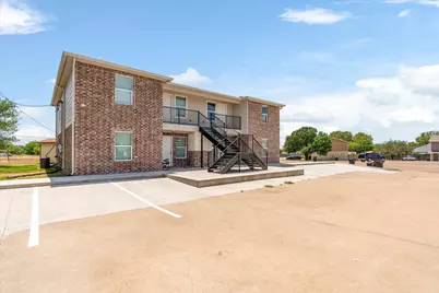 1406 Courtney Place #D, Cleburne, TX 76033 - Photo 26