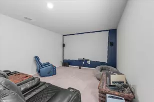 305 Laurel Dr, Justin, TX 76247 - Photo 22