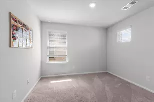 305 Laurel Dr, Justin, TX 76247 - Photo 20