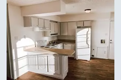 917 Cody Court, River Oaks, TX 76114 - Photo 2