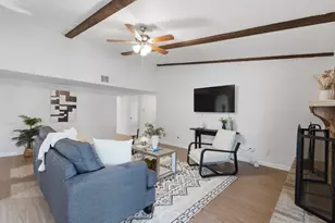 2213 Proctor Dr, Carrollton, TX 75007 - Photo 6