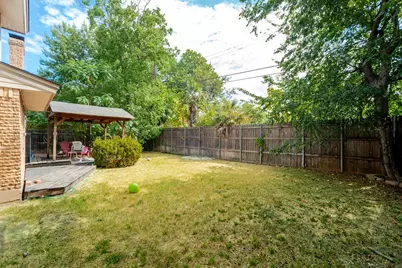 2416 Summer Place Drive, Irving, TX 75062 - Photo 14