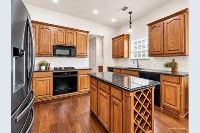 2313 Canyon Creek Drive, McKinney, TX 75072 - Photo 10