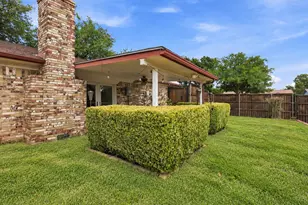 216 Old Hickory Dr, Irving, TX 75060 - Photo 32