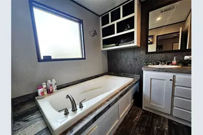 200 W 6th Street, Thornton, TX 76687 - Photo 10