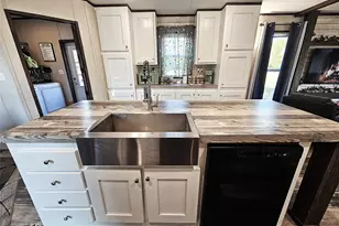 200 W 6th St, Thornton, TX 76687 - Photo 6