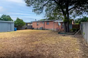 2251 Myrtlewood Dr, Dallas, TX 75232 - Photo 20