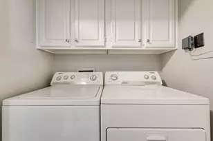 905 Cedarland Blvd, Arlington, TX 76011 - Photo 16