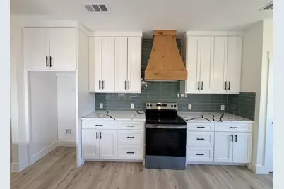2904 Wilhoit Road, Balch Springs, TX 75180 - Photo 6