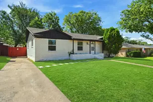 13640 Purple Sage Rd, Dallas, TX 75240 - Photo 1