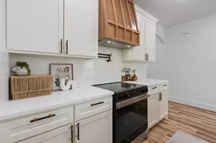 809 Tierney Rd, Fort Worth, TX 76112 - Photo 22