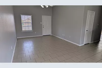 623 Antonio Lane, Waxahachie, TX 75165 - Photo 4
