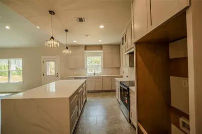 2217 Christine Drive, Granbury, TX 76048 - Photo 10