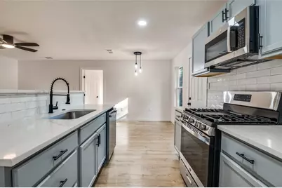 4129 Easter Avenue, Dallas, TX 75216 - Photo 2