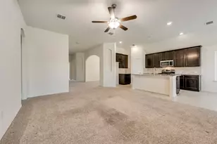 828 Skytop Dr, Haslet, TX 76052 - Photo 6