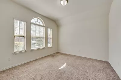 828 Sky Top Drive, Haslet, TX 76052 - Photo 4