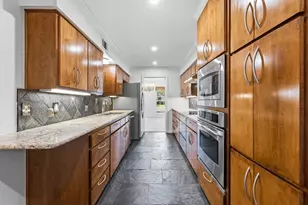 3741 Weeburn Dr, Dallas, TX 75229 - Photo 12
