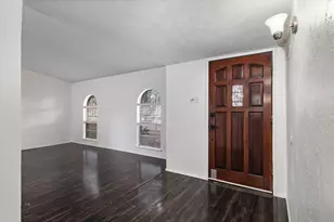 1831 Chamberlain Dr, Carrollton, TX 75007 - Photo 4