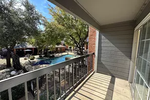 18333 Roehampton Dr, Dallas, TX 75252 - Photo 2