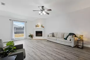 950 W Ash St, Celina, TX 75009 - Photo 6