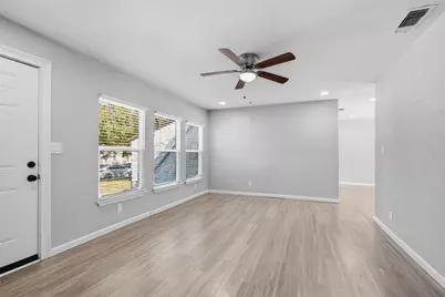 4601 Harwen Terrace, Fort Worth, TX 76133 - Photo 6