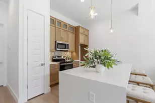 2925 Spruce Valley Ln, Dallas, TX 75233 - Photo 14