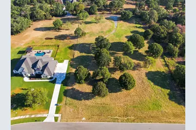 4101 Highland Oaks Lane, Cleburne, TX 76031 - Photo 6