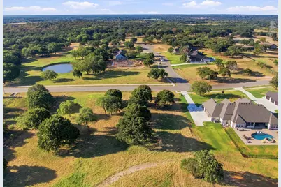4101 Highland Oaks Lane, Cleburne, TX 76031 - Photo 8