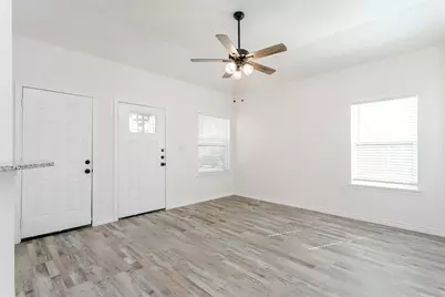 326 Blake Lane, Midlothian, TX 76065 - Photo 4