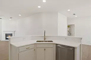 4748 Birchbend Ln, Fort Worth, TX 76137 - Photo 10