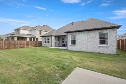 3905 Henley Lane, Garland, TX 75043 - Photo 32