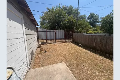2514 Michigan Avenue, Dallas, TX 75216 - Photo 6
