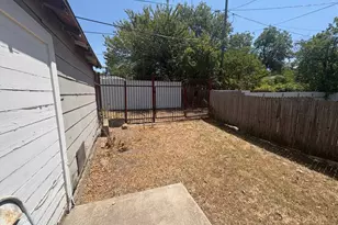 2514 Michigan Ave, Dallas, TX 75216 - Photo 6