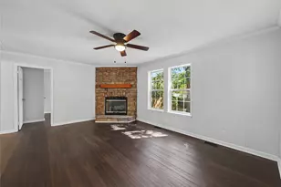 109 Summers Cir, Azle, TX 76020 - Photo 14