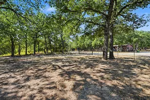 109 Summers Cir, Azle, TX 76020 - Photo 4